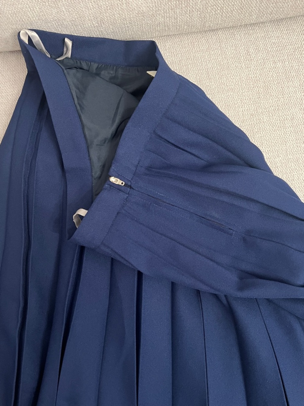 Vintage Pleated Navy Midi Skirt - Picture 5 of 5